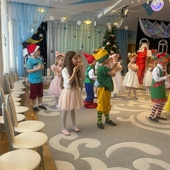 Новый Год — это самый волшебный, веселый праздник, которого дети ждут, веря в сказку