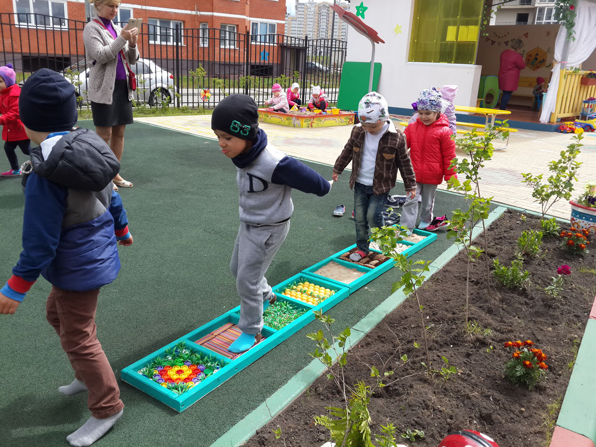 оформление двора в детском саду